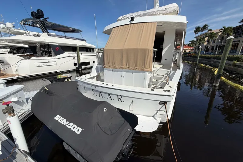 Slide: The Image of Hatteras 70 Cockpit Motor Yacht 1991 - 7244903