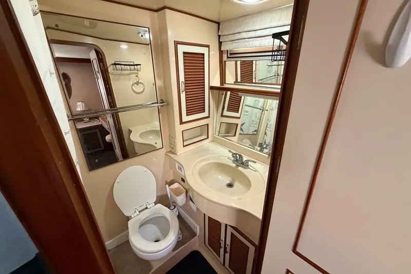 Slide: The Image of Hi-Star 55 Yacht Fisherman 1987 - 7245728