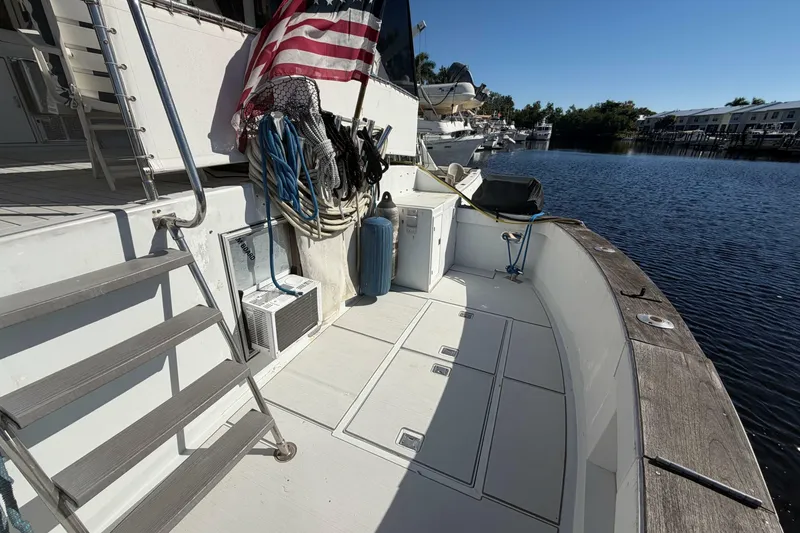 Slide: The Image of Hi-Star 55 Yacht Fisherman 1987 - 7245625