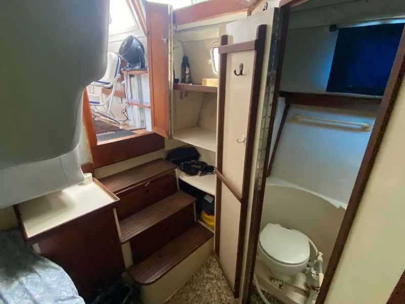 Slide: The Image of Albin 34 Family Cruiser 1986 - 7245762