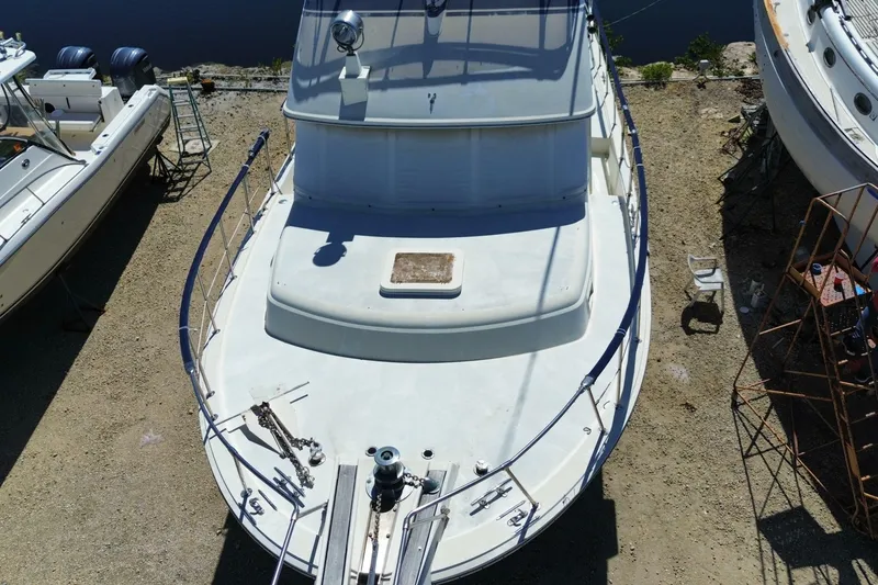 Slide: The Image of Hatteras 42 Long Range Cruiser 1976 - 7153338