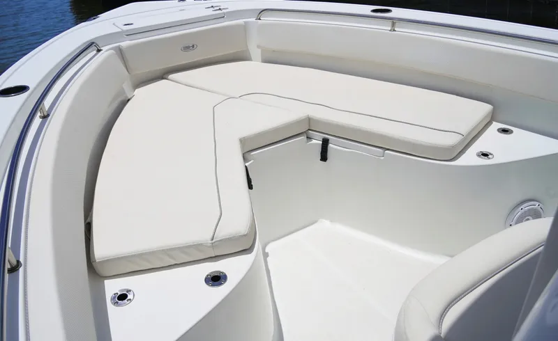 Slide: The Image of Sea Hunt Ultra 239SE 2024 - 6978057