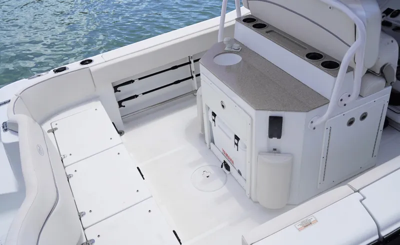 Slide: The Image of Sea Hunt Ultra 239SE 2024 - 6978042