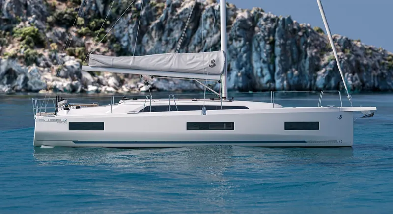 Slide: The Image of Beneteau Oceanis 42 Profile - 6980319