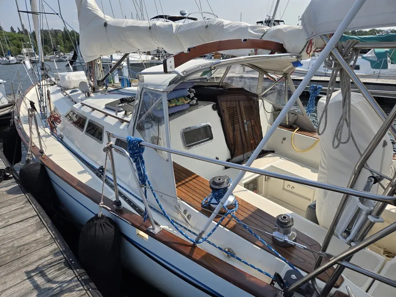 Slide: The Image of Westsail Fairweather Mariner 39 1986 - 7090058