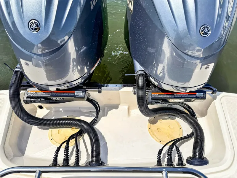 Slide: The Image of Chaparral 280 OSX 2023 - 6981173