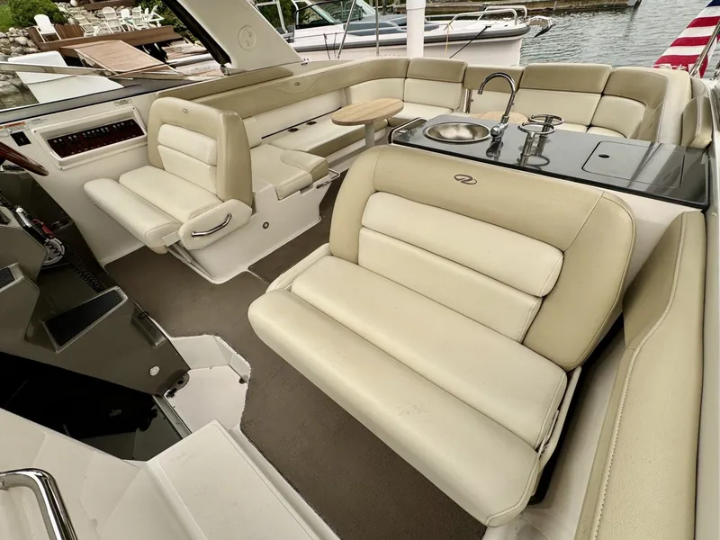 Slide: The Image of Regal 3550 Cuddy 2012 - 6981464