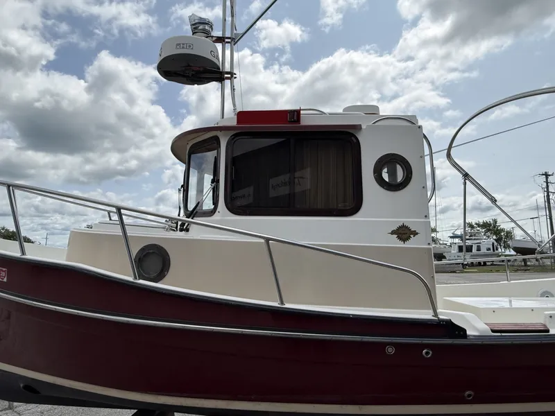 Slide: The Image of Ranger Tug r-21 2017 - 6981546