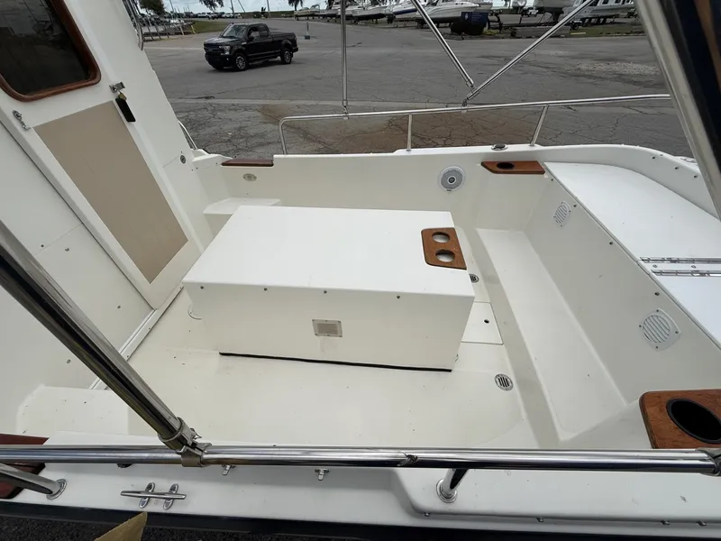 Slide: The Image of Ranger Tug r-21 2017 - 6981552