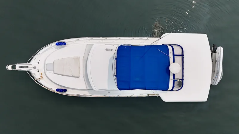 Slide: The Image of Carver Yachts 445 Aft Cabin 1997 - 6981596