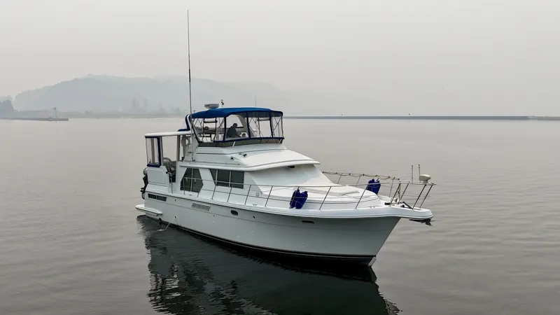 Slide: The Image of Carver Yachts 445 Aft Cabin 1997 - 6981656