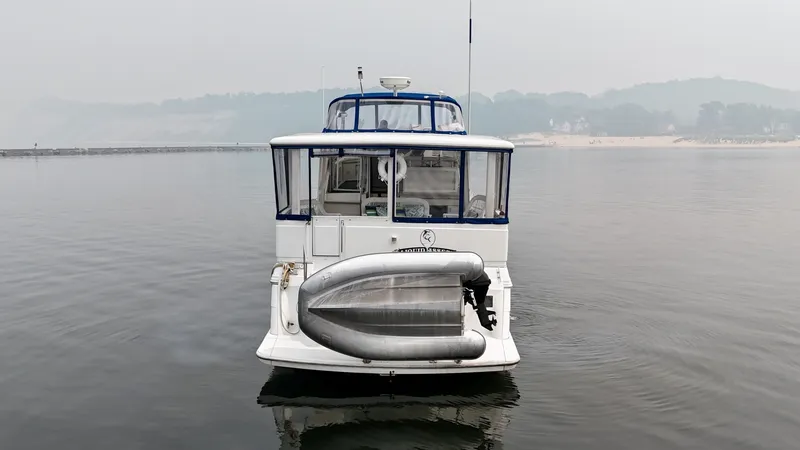 Slide: The Image of Carver Yachts 445 Aft Cabin 1997 - 6981592
