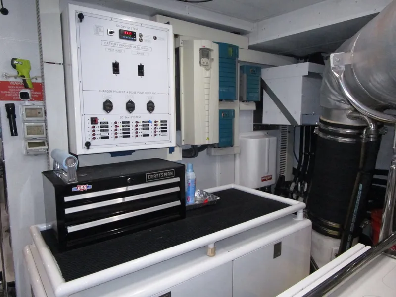 Slide: The Image of Aft of port engine - 7090925