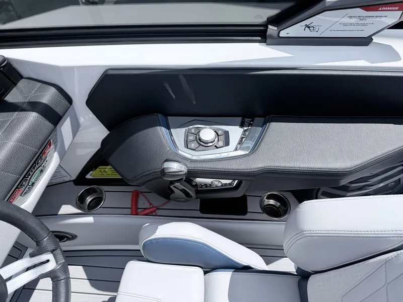 Slide: The Image of Nautique G21 2022 - 6986847