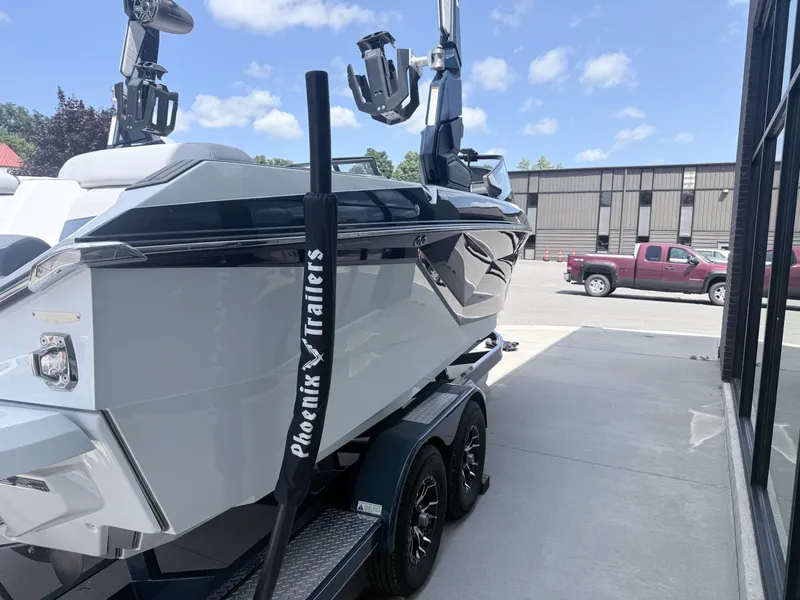 Slide: The Image of Nautique G21 2022 - 6986794