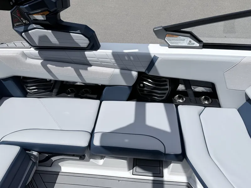 Slide: The Image of Nautique G21 2022 - 6986852