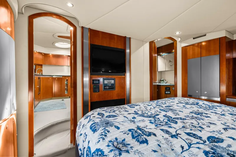 Slide: The Image of Cruisers 520 Express 2005 - 7153023