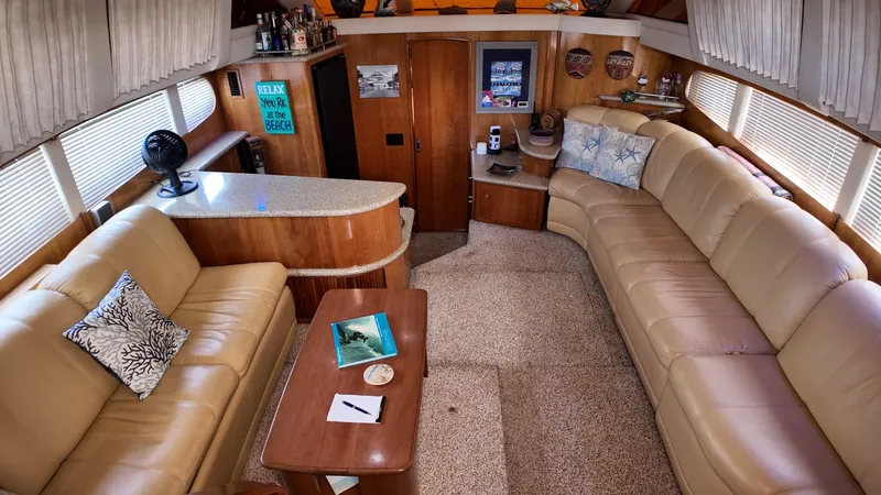 Slide: The Image of Carver Yachts 396 2001 - 6993356