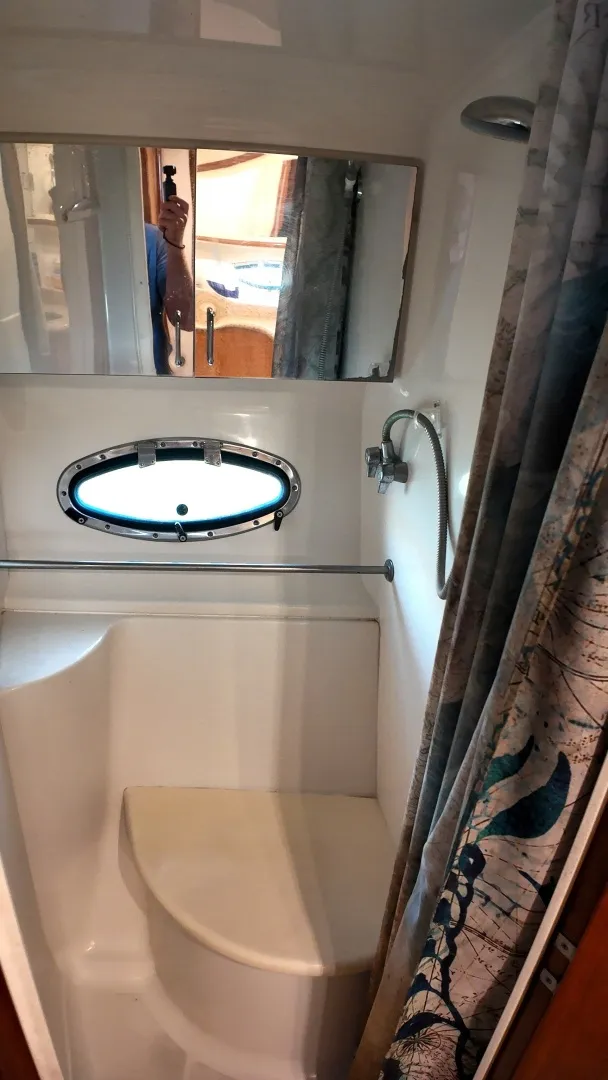 Slide: The Image of Carver Yachts 396 2001 - 6993362