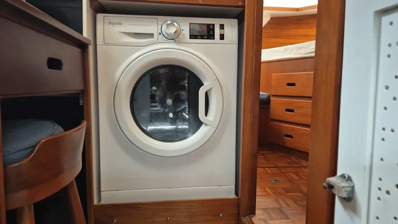 Slide: The Image of Washer / Dryer - 7003444