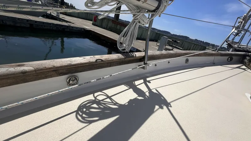 Slide: The Image of Alajuela Yacht Corp 38 1977 - 7003565