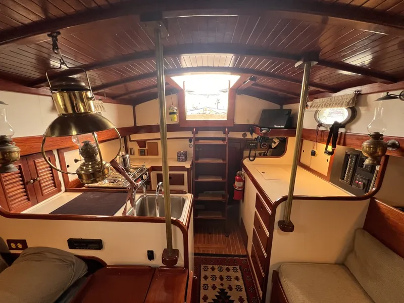 Slide: The Image of Alajuela Yacht Corp 38 1977 - 7088049