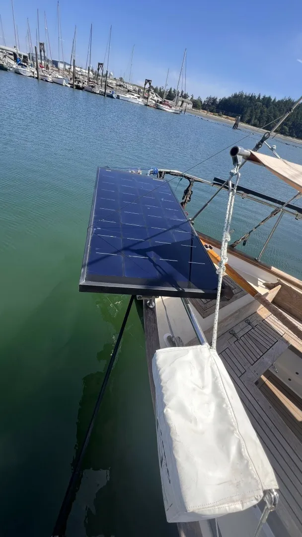 Slide: The Image of Alajuela Yacht Corp 38 1977 - 7003569
