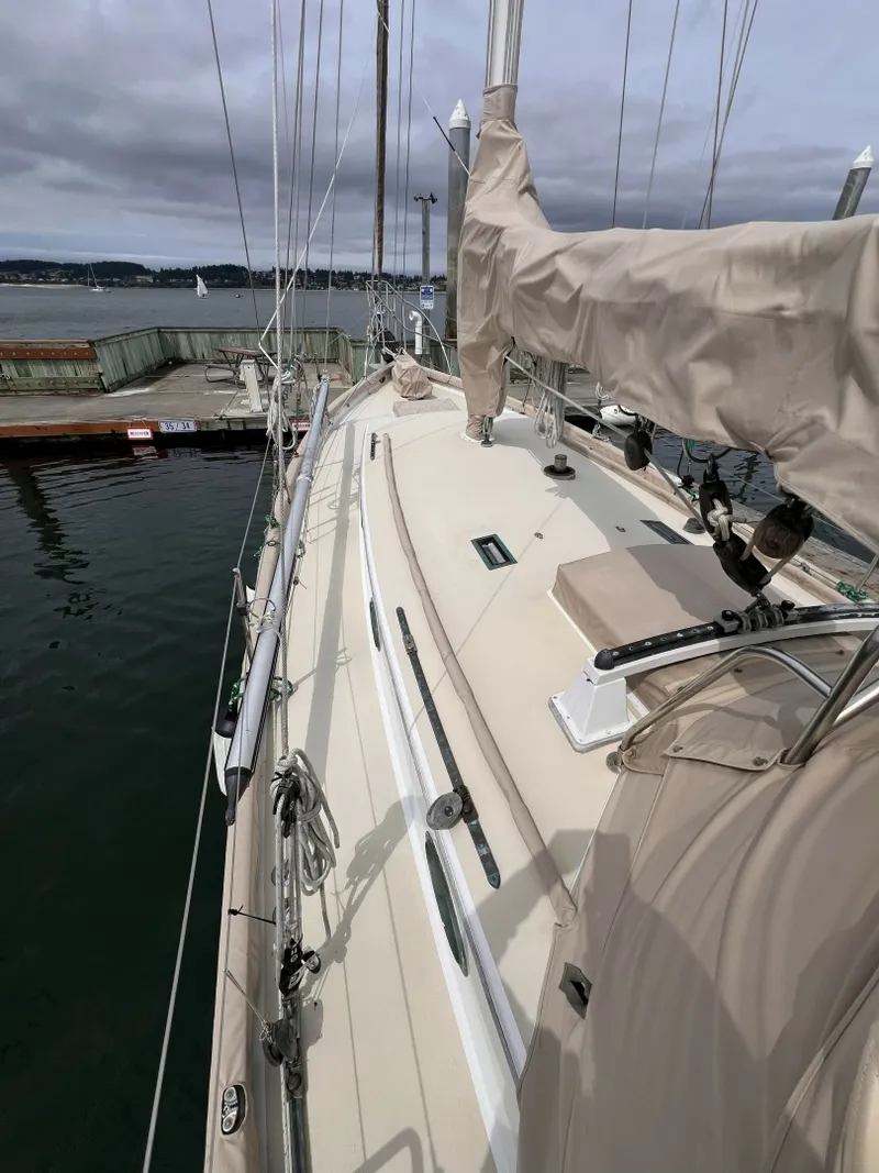 Slide: The Image of Alajuela Yacht Corp 38 1977 - 7003544