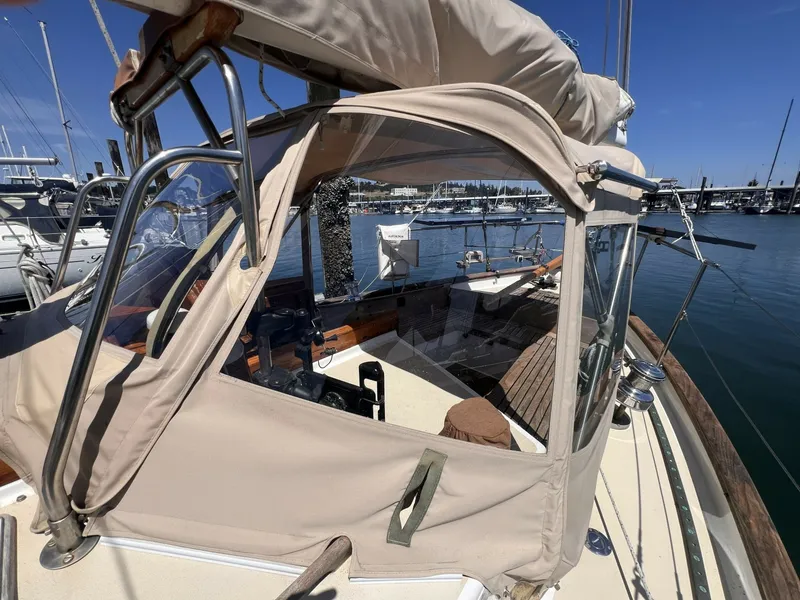 Slide: The Image of Alajuela Yacht Corp 38 1977 - 7003562