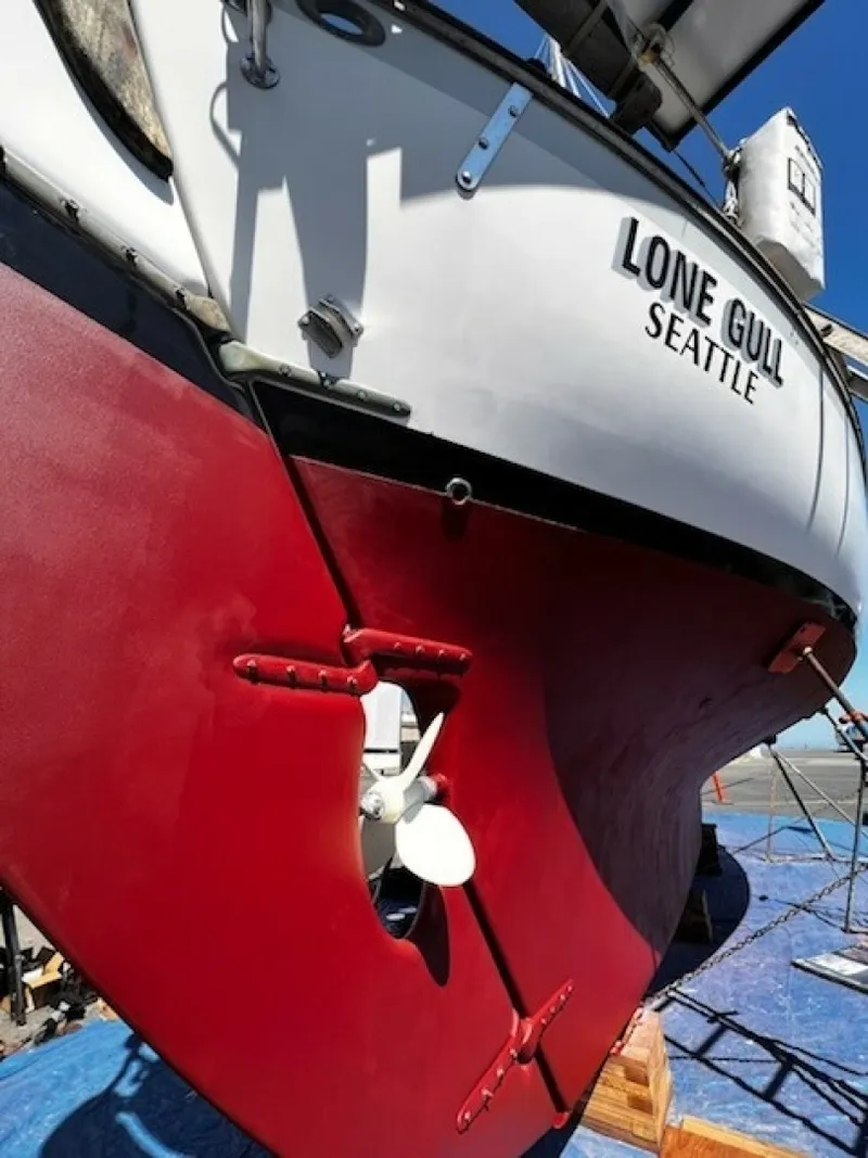 Slide: The Image of Alajuela Yacht Corp 38 1977 - 7003578