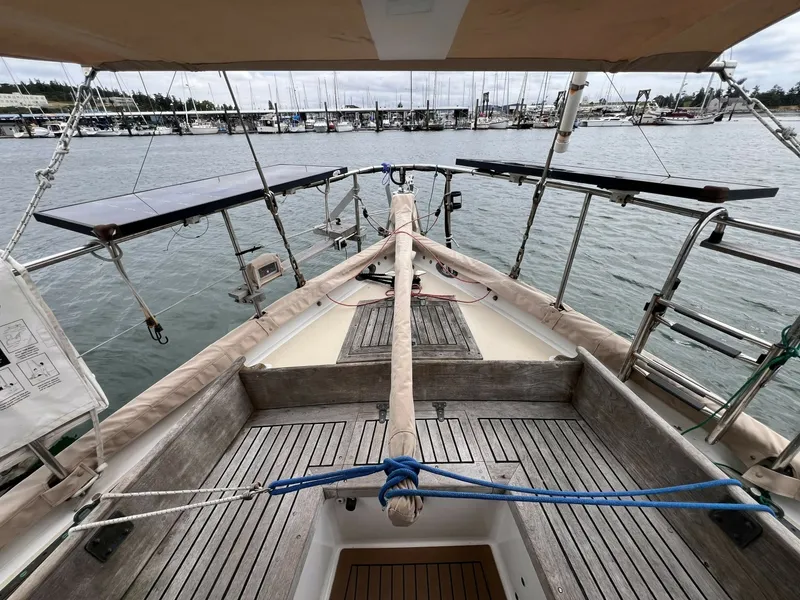 Slide: The Image of Alajuela Yacht Corp 38 1977 - 7003541