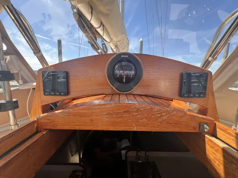 Slide: The Image of Alajuela Yacht Corp 38 1977 - 7003558
