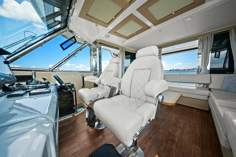 Slide: The Image of Aquila 54 Yacht 2024 - 7288645