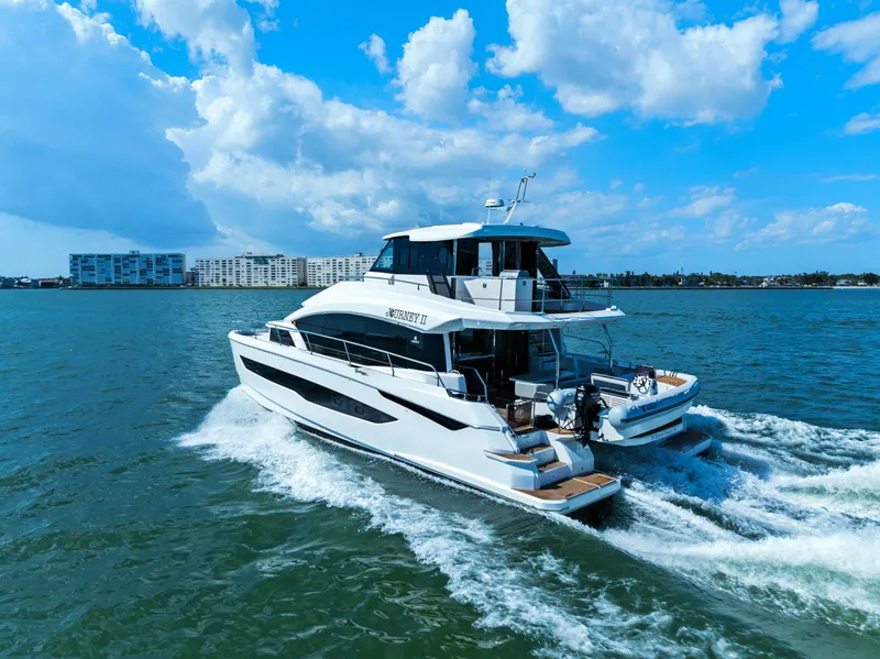 Slide: The Image of Aquila 54 Yacht 2024 - 7288584