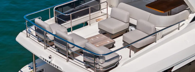 Slide: The Image of Absolute Navetta 58 2026 - 1