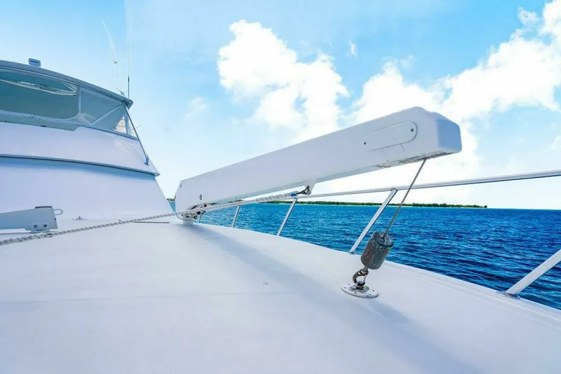 Slide: The Image of 1999 Viking 55 Convertible 1999 Viking 55 Convertible - 7008924