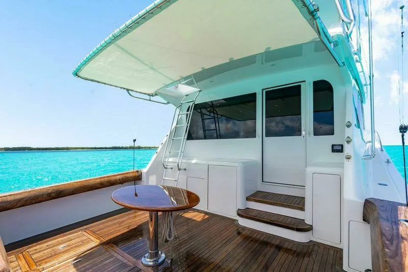 Slide: The Image of 1999 Viking 55 Convertible 1999 Viking 55 Convertible - 7008952