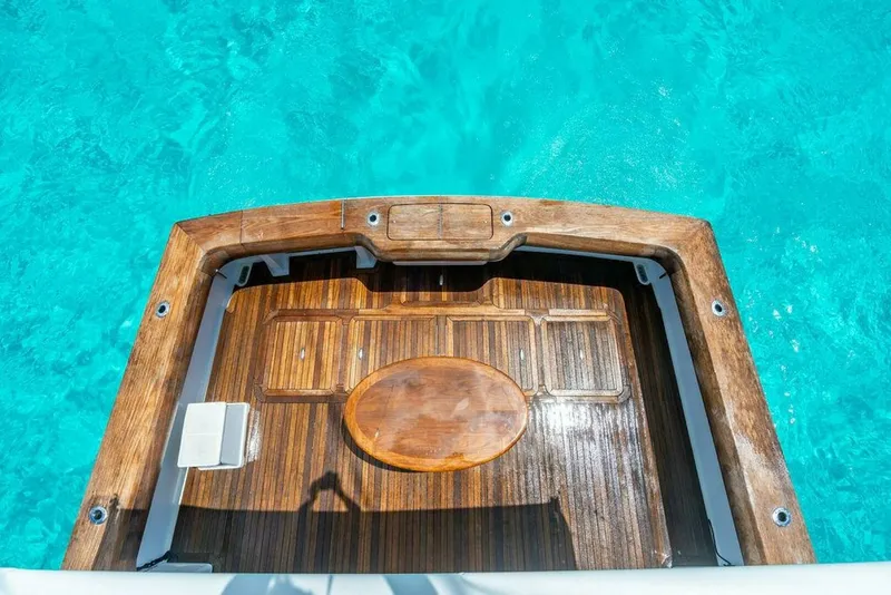 Slide: The Image of 1999 Viking 55 Convertible 1999 Viking 55 Convertible - 7008956