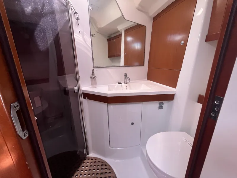 Slide: The Image of Beneteau Oceanis 54 2011 - 7145100