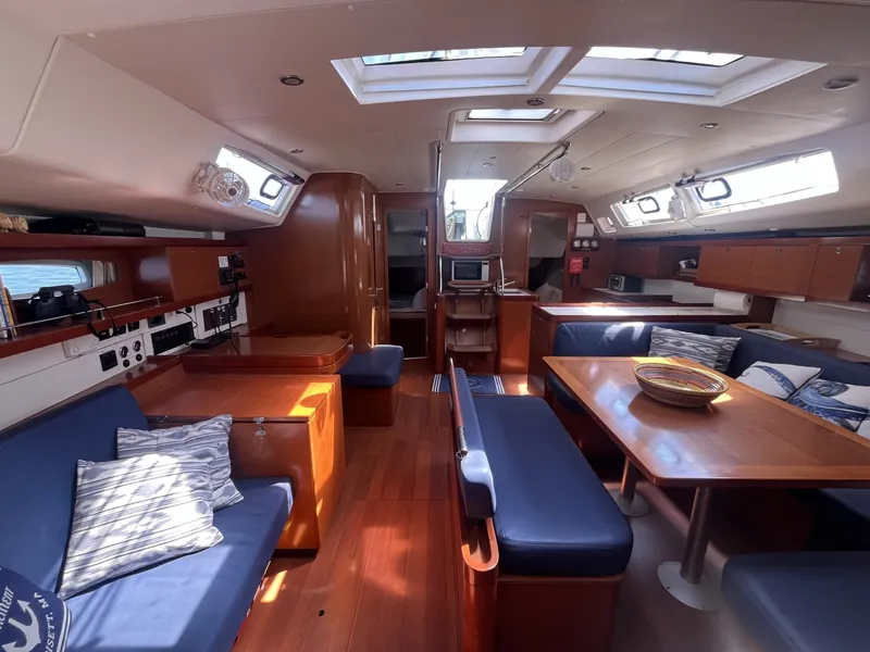Slide: The Image of Beneteau Oceanis 54 2011 - 7145096