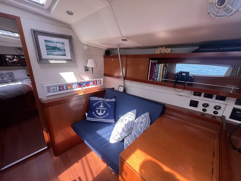 Slide: The Image of Beneteau Oceanis 54 2011 - 7145094