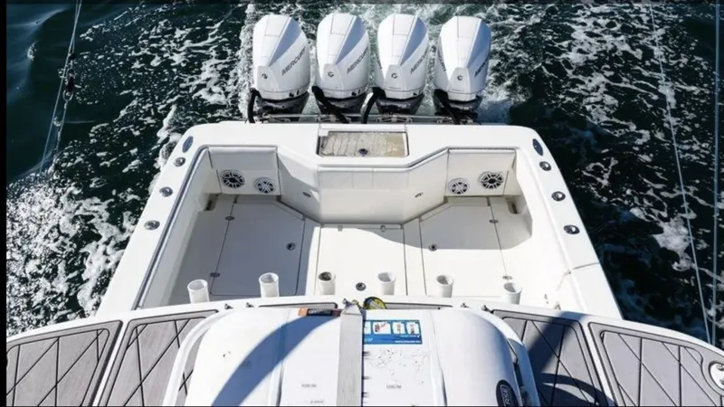 Slide: The Image of SeaVee 390Z 2016 - 7087975