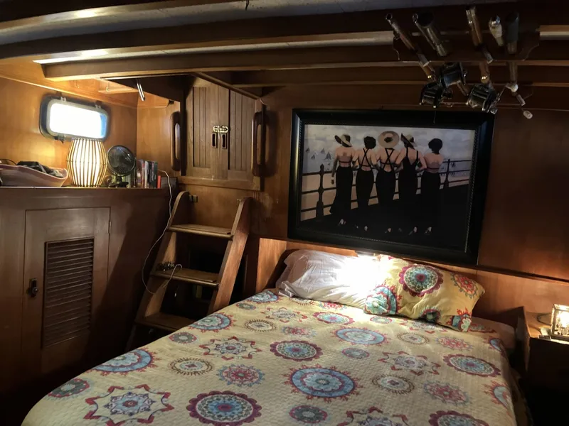 Slide: The Image of Ocean Alexander 40 Double Cabin 1979 - 7088121