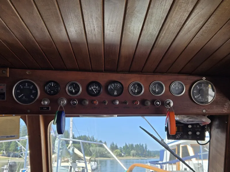 Slide: The Image of Ocean Alexander 40 Double Cabin 1979 - 7088108