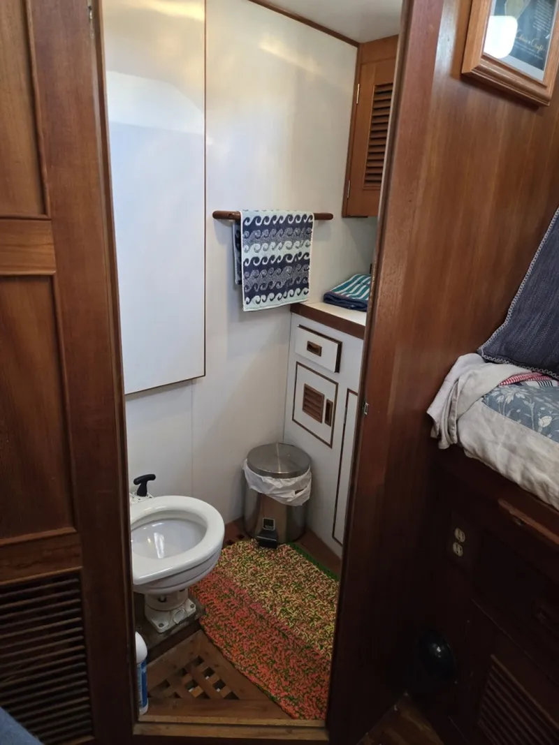 Slide: The Image of Ocean Alexander 40 Double Cabin 1979 - 7088112