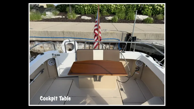 Slide: The Image of Ranger Tug R-25 SC 2016 - 7088591