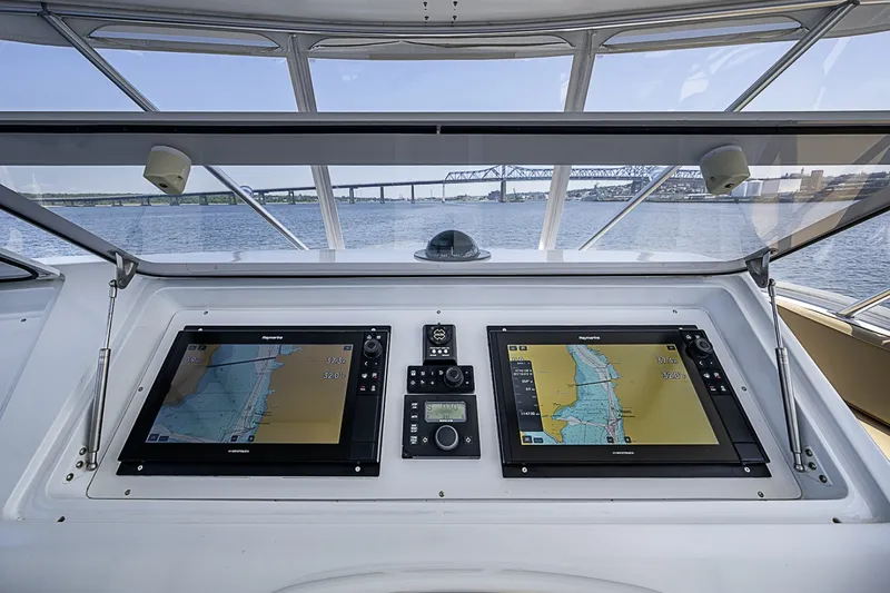 Slide: The Image of Viking 52 - Catchin Time - Flybridge Electronics 2002 Viking 52 Convertible - Catchin Time - 7088788