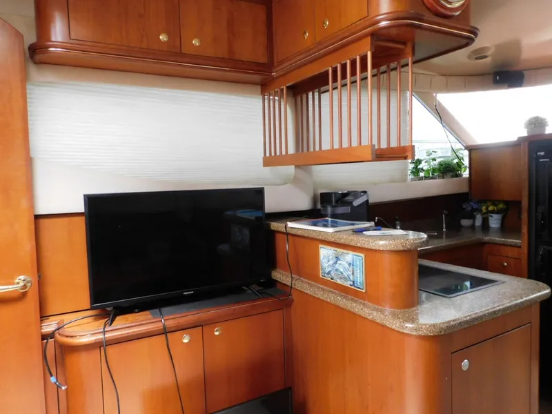 Slide: The Image of Cruisers 4450 Express Motoryacht 2001 - 7088708