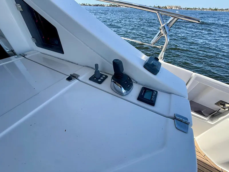 Slide: The Image of Azimut 55S 2015 - 7089308