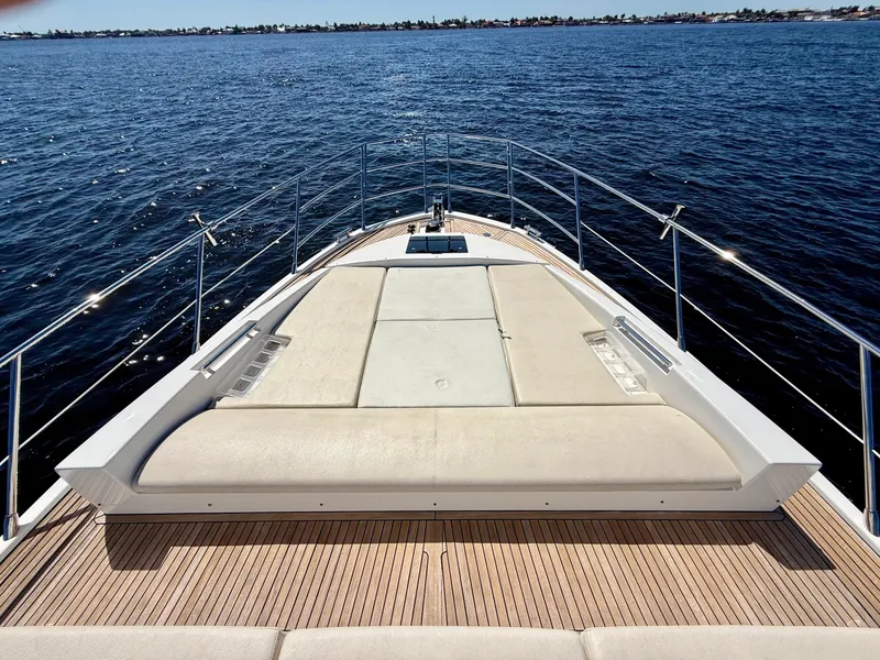 Slide: The Image of Azimut 55S 2015 - 7089328